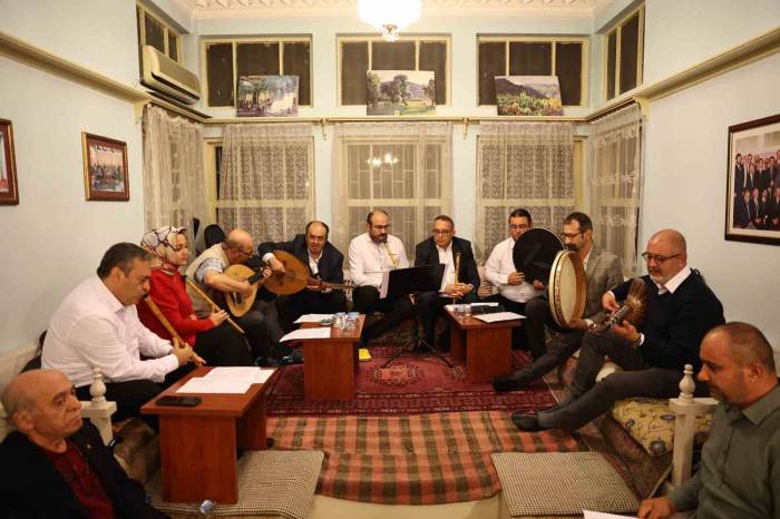 Kütahya’da Merhum Sanatçı Ahmet Yakupoğlu İçin Anma Programı