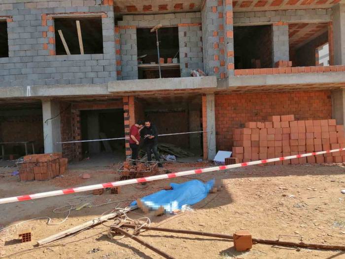Manisa’da Acı Olay: İnşaattan Düşen İşçi Hayatını Kaybetti