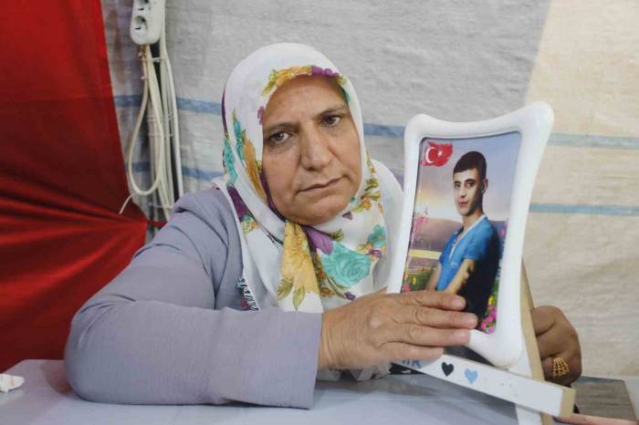 Diyarbakır Annelerinin Evlat Nöbeti Devam Ediyor
