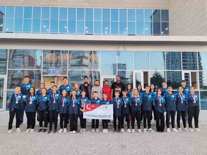 Pamukkaleli Sporculardan Büyük Başarı