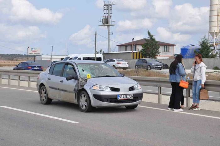 Yaşlı Adam Yolun Karşısına Geçmek İsterken Canından Oldu