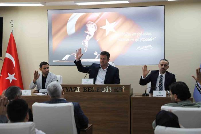 Akyazı Belediyesi’nin Bütçesi 470 Milyon Lira