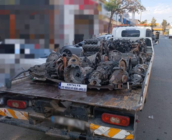 Antalya’da ‘Change’ Araç Operasyonu: 7 Adet Tescil Kaydı Olmayan Araç Motoru Ele Geçirildi