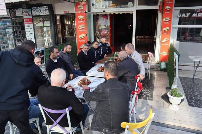 Simitler Zabıtadan Çaylar Esnaftan