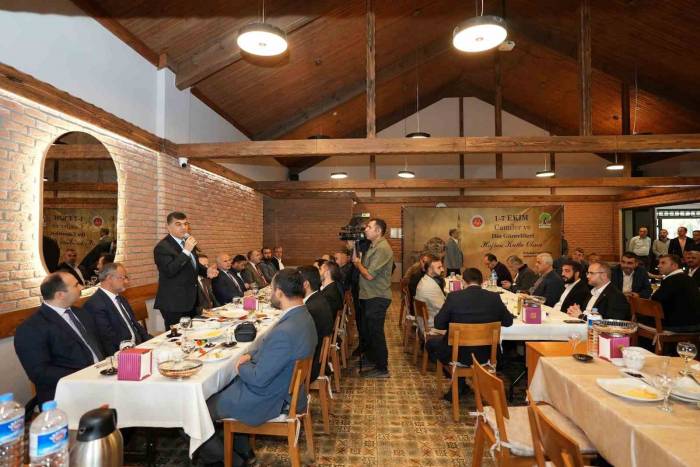 Fadıloğlu, Din Görevlileriyle Bir Araya Geldi