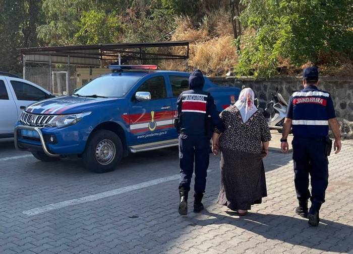 Jasat Ekipleri Arama Kaydı Bulunan 4 Şüpheliyi Yakaladı
