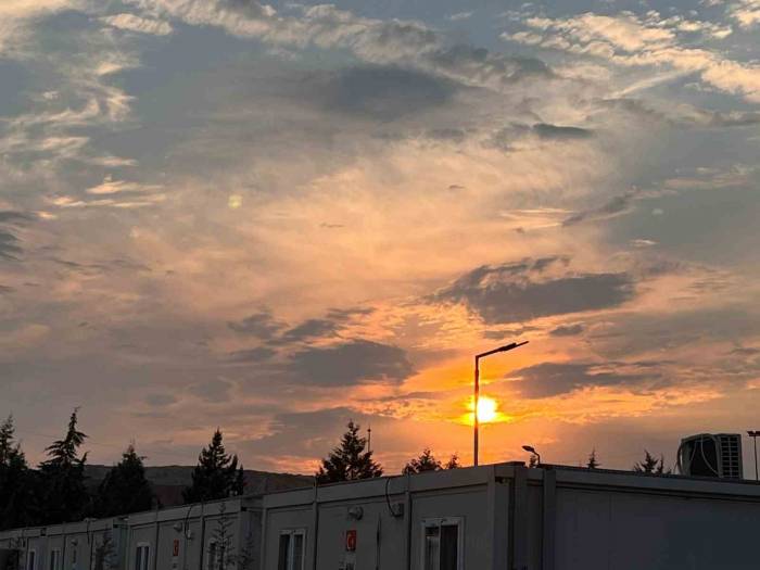 Konteyner Kentte Güneşin Batışı Böyle Görüldü