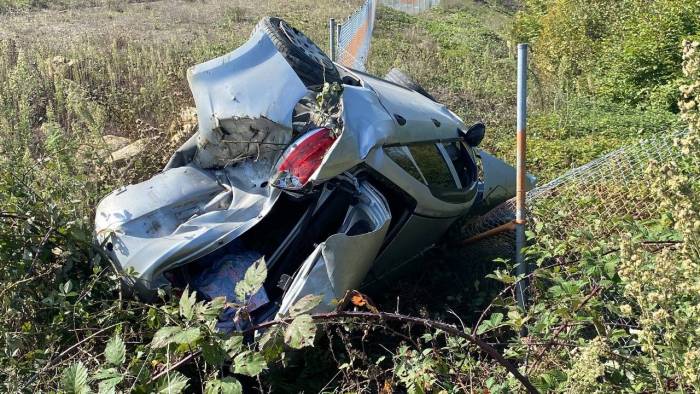 Kuzey Marmara Otoyolu’nda Kontrolden Çıkan Araç Takla Attı
