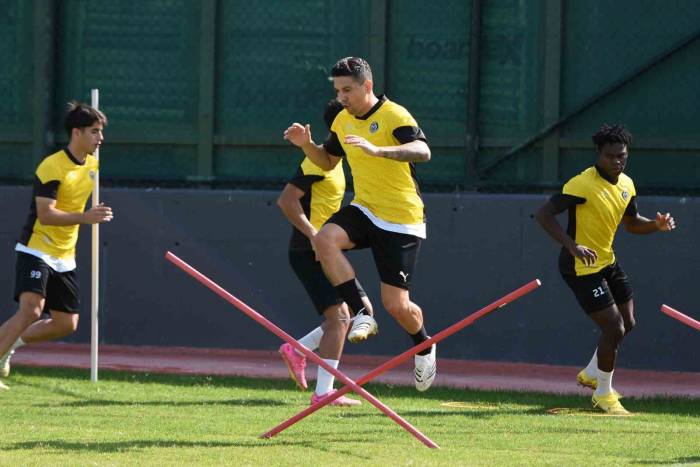 Manisa Fk-sakaryaspor Maçının Biletleri Satışa Çıktı