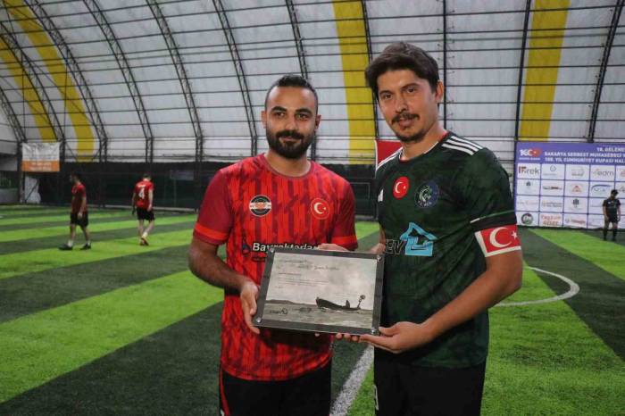 Sağlıkçıların Emsal Olacak Turnuvası: Lösev’e Bağış İçin Akım Başlattılar