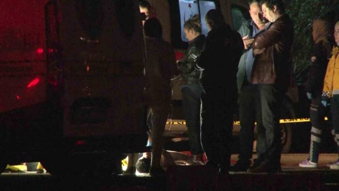 Sancaktepe’de Kayıp Olan 3 Kardeşin Cansız Bedenine Ulaşıldı