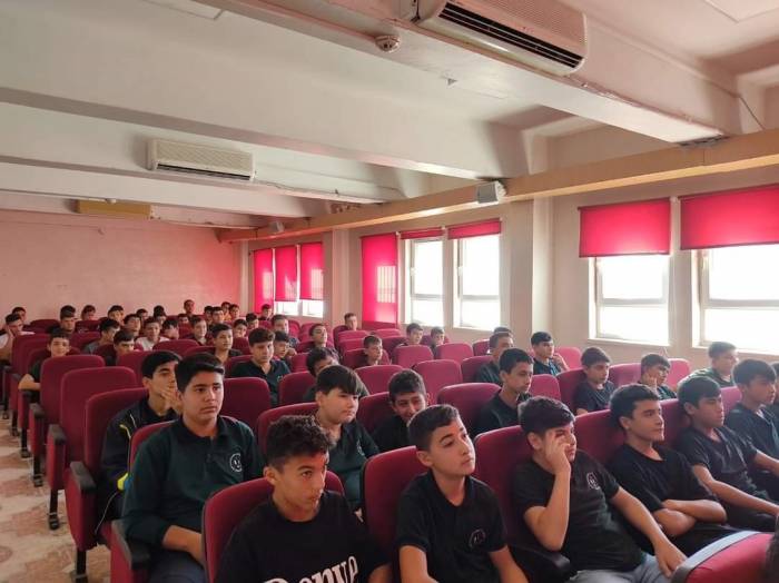 Öğrenciler Siber Suçlara Karşı Uyarıldı