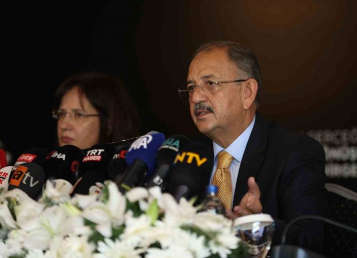 Bakan Özhaseki’den ’kentsel Dönüşüm’ Açıklaması