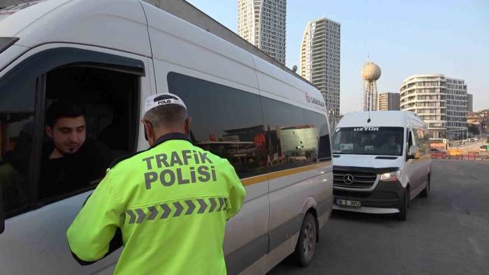 Bursa’da Okul Ve İşçi Servislerine Yakın Takip