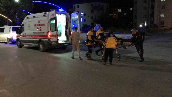 Elazığ’da Motosiklet İle Otomobil Çarpıştı: 2 Yaralı