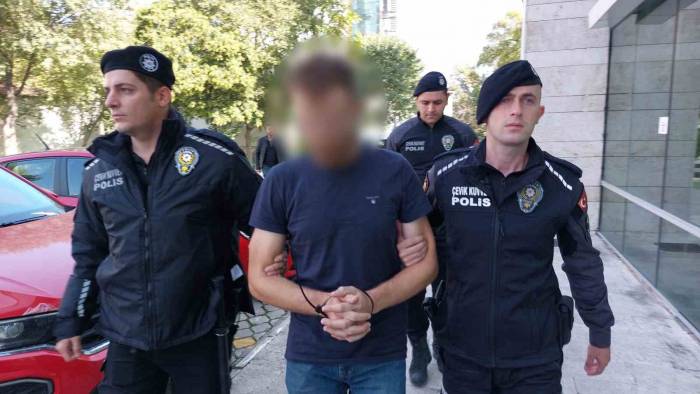 Samsun’da 18 Bin 642 Sentetik Ecza İle Yakalanan 2 Kişi Adliyede
