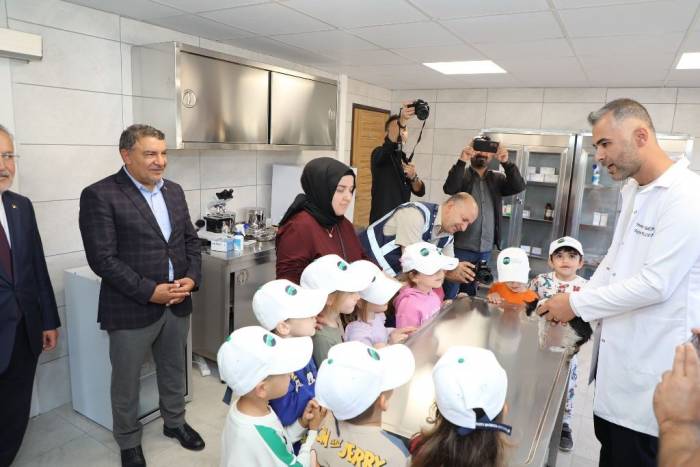 Minikler Can Dostlarıyla Bir Gün Geçirdi