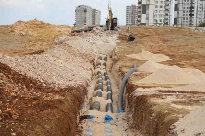 Artuklu’da Kesintisiz İçme Suyu Sağlayacak Proje Devam Ediyor