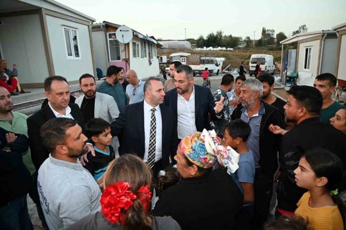 Başkan Tutuk, Konteyner Kente Yerleştirilen Vatandaşlarla Buluştu