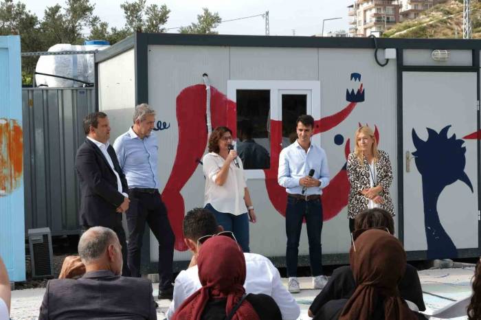 Akbank’tan Hatay’da Gençler İçin Ortak Çalışma Alanı İle Gelişime Destek