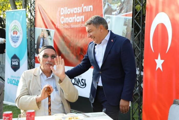 Başkan Şayir: "Daima Çınarlarımıza Sahip Çıkacağız"