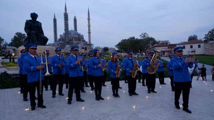 Edirne’de 1,5 Ton Tava Ciğerin Dağıtılacağı Festival Başladı