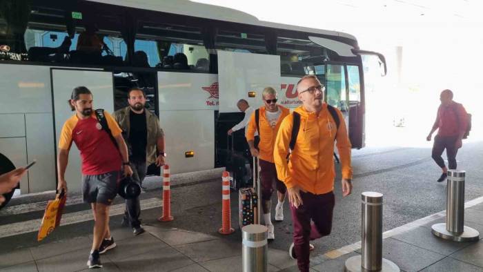 Galatasaray, Antalya’ya Gitti