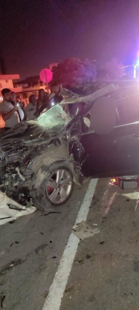 Hatay’da Otomobil İle Kamyonet Çarpıştı: 3 Ölü, 1 Yaralı