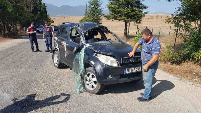 Takla Atan Cipteki 2 Kişi Yaralandı