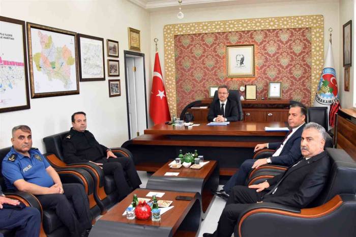 Vali Ünlü, Turgutlu Ve Ahmetli İlçelerinde İncelemelerde Bulundu