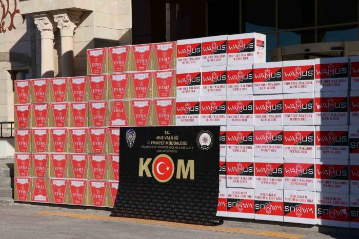 Muş’ta 840 Bin Adet Gümrük Kaçağı Makaron Ele Geçirildi