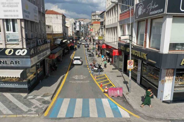 Söke’de Esnaflar Büyükşehir’in Çalışmalarını Memnuniyetle Karşılıyor