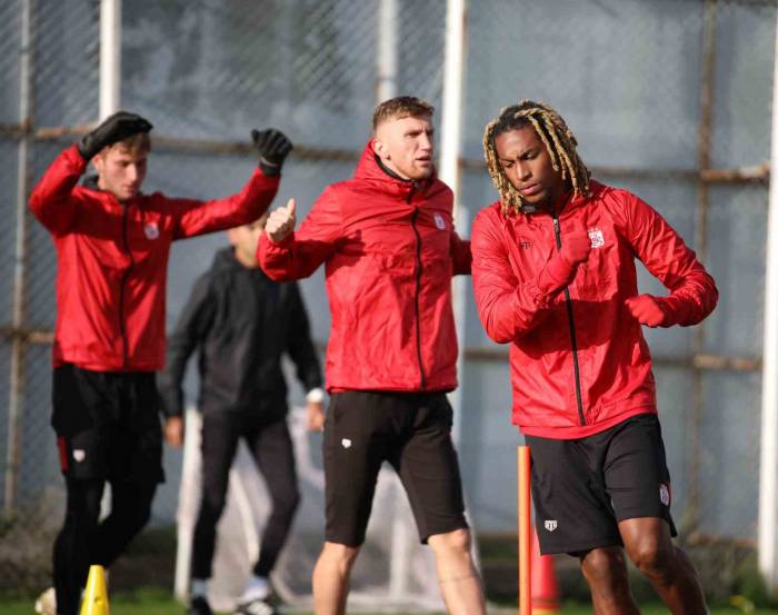 Sivasspor, Pendik Maçının Taktiğini Çalıştı