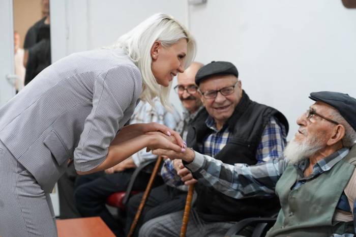 Başkan Subaşı, Huzurevi Sakinleriyle Bir Araya Geldi