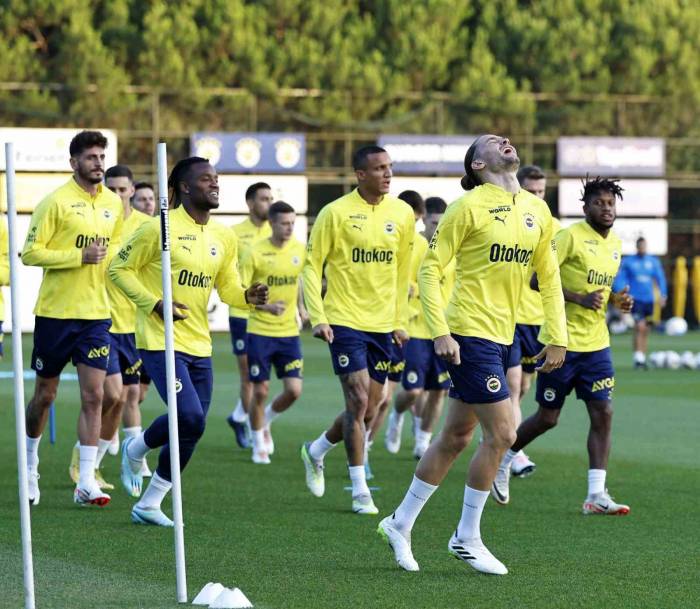 Fenerbahçe, Kasımpaşa Maçı Hazırlıklarını Tamamladı