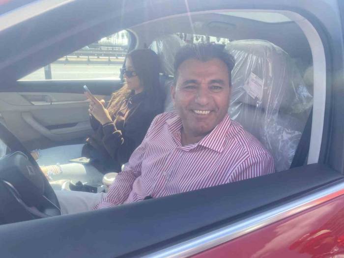 Togg Aracını Mehter Takımıyla Aldı