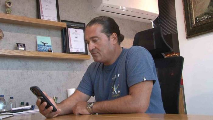 İzmir’de Oltaya Takılan Orkinos 100 Bin Liralık Oltayı Götürdü