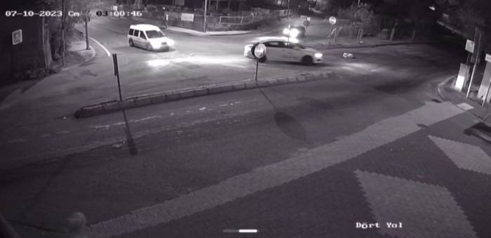 Maltepe’de Yerde Yatan Köpeği Ezen Sürücü Kamerada