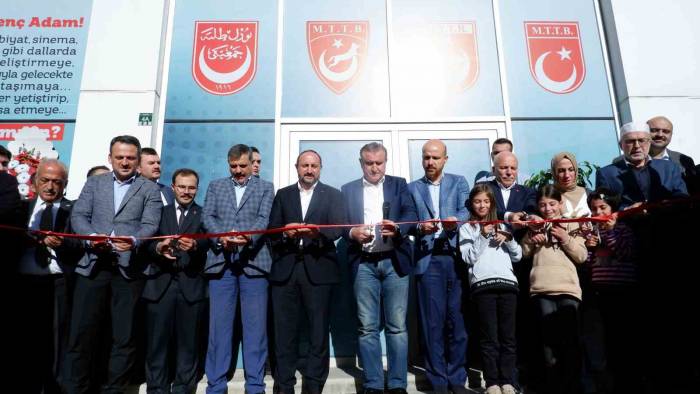 Gençlik Ve Spor Bakanı Bak: “Türkiye Yüzyılı Hedefine Gençlerle Yürüyeceğiz”