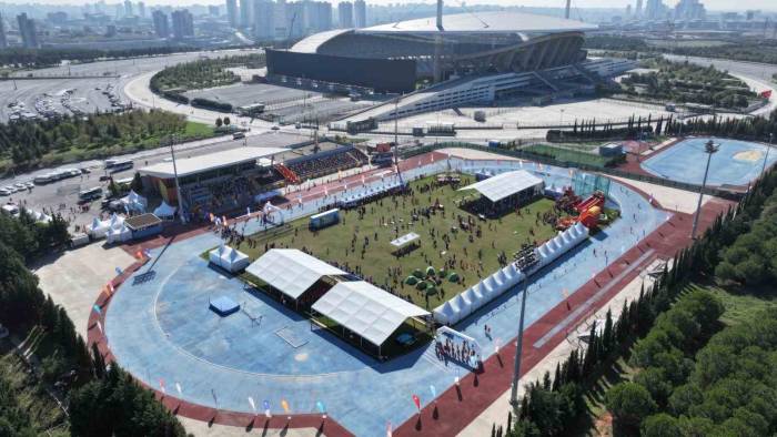 Başakşehir 4. Çocuk Maratonu’nda 4 Bin 500 Çocuk Ter Döktü