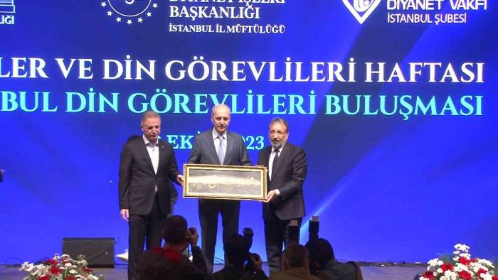 Meclis Başkanı Kurtulmuş: "Mescid-i Aksa Müslümanların Kırmızı Çizgisidir"