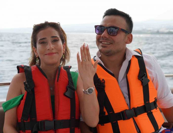 Gökyüzünde Evlilik Teklifi