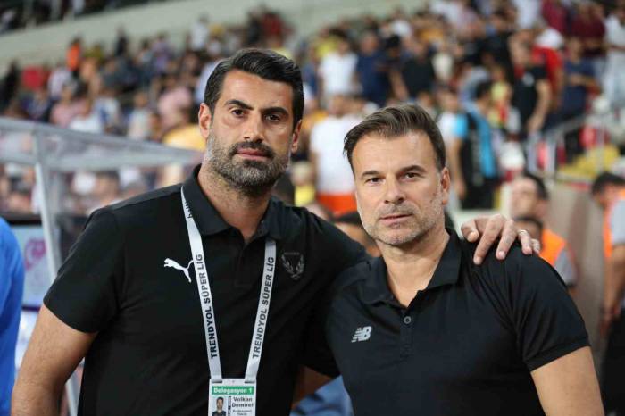 Trendyol Süper Lig: Hatayspor: 1 - Konyaspor : 1 (İlk Yarı)