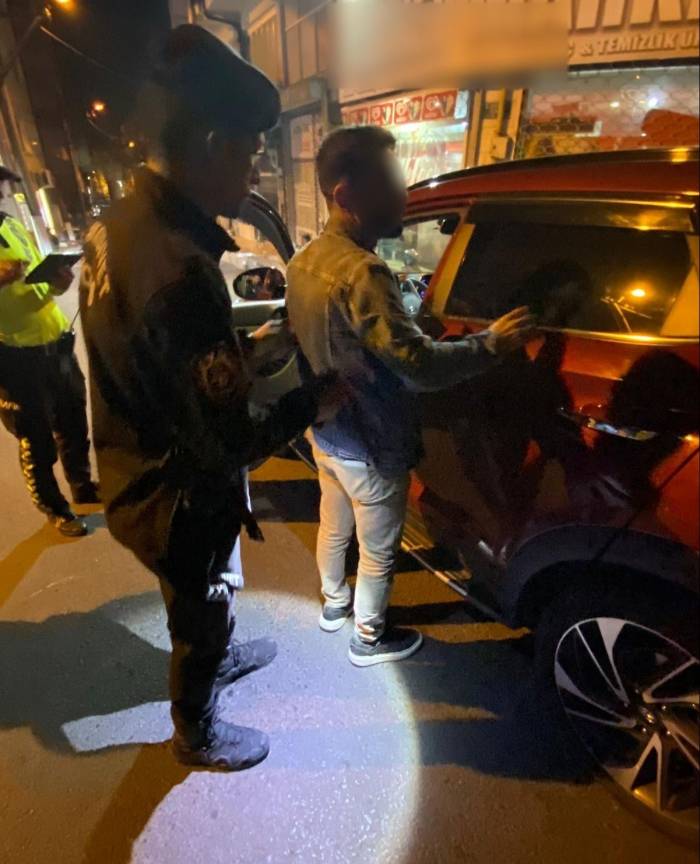 Bursa’da Suçlular Polisin Şok Asayiş Uygulamalarından Kaçamıyor
