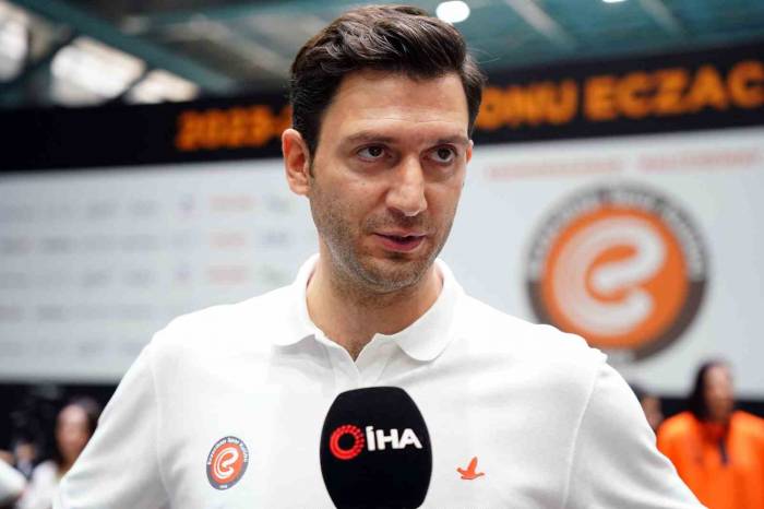 Ferhat Akbaş: “Bu Sezon Hedefimiz Şampiyonluk”