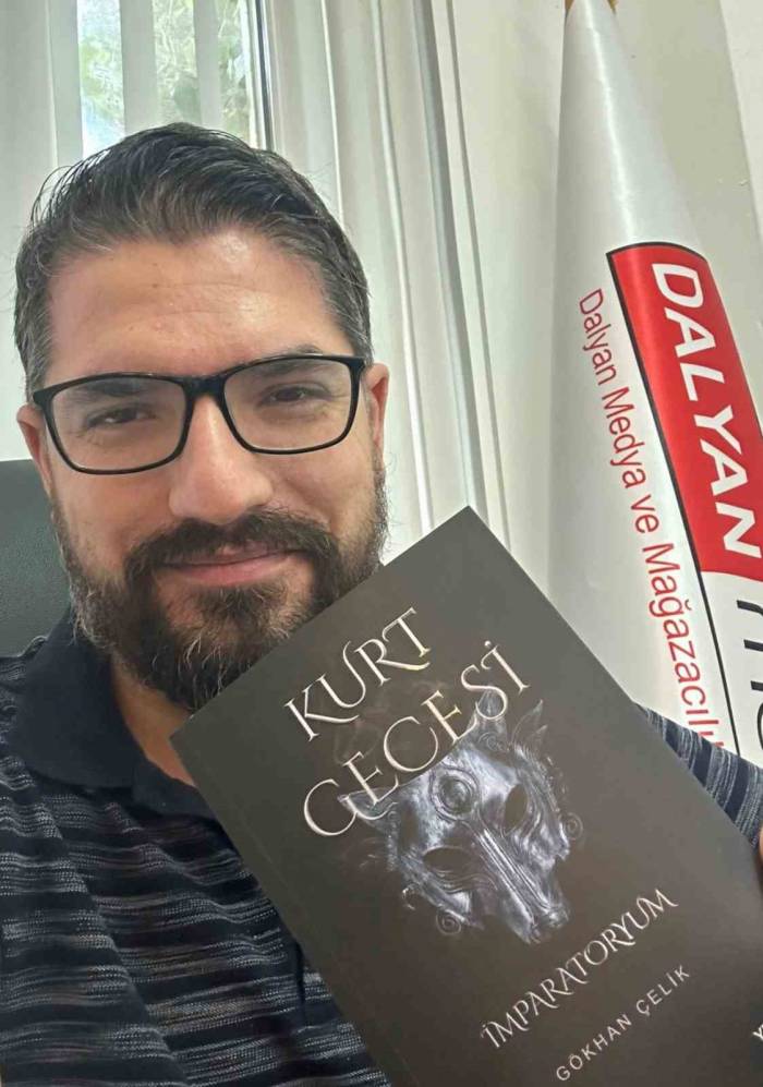Yazar Çelik’in “Kurt Gecesi-imparatoryum” Adlı Romanı Raflarda