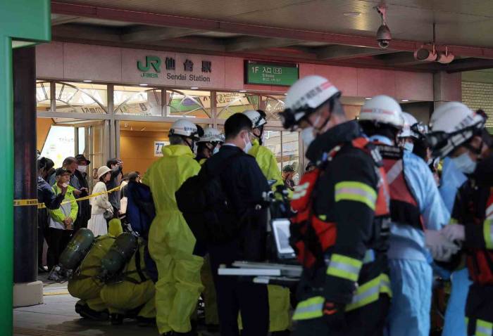 Japonya’da Trende Kimyasal Madde Paniği: 4 Yaralı