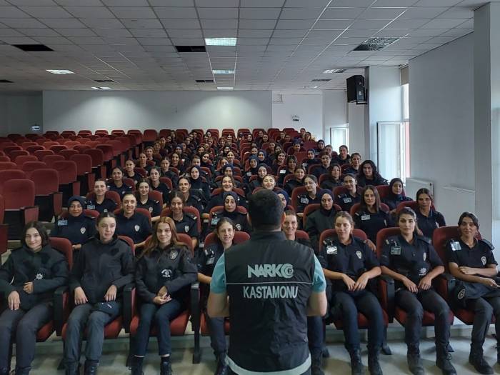 Pmyo Öğrencilerine "En İyi Narkotik Polisi Anne" Eğitimi