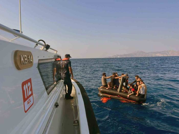 Marmaris’te 61 Düzensiz Göçmen Kurtarıldı