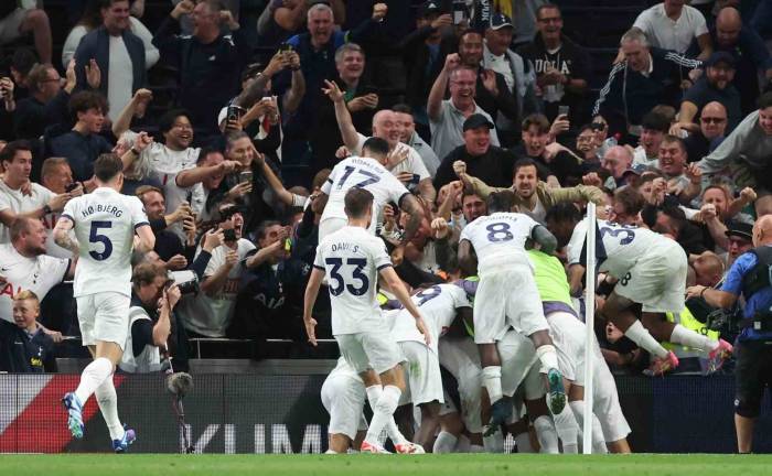 Tottenham, 427 Gün Sonra Tekrar Premier Lig’de Lider